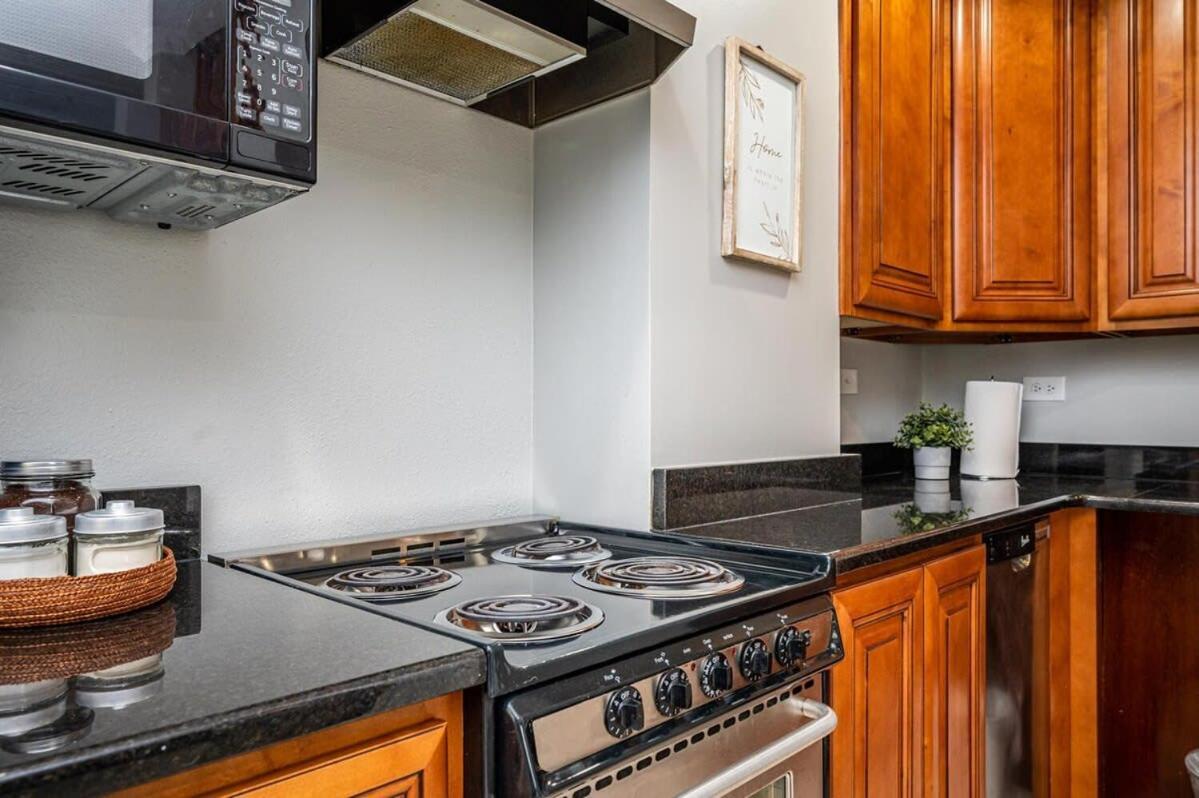 Downtown! 24H Concierge! Private Balcony! 11K Villa Atlanta Exterior photo